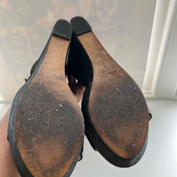 🚨 Black Coach Wedge Sandals size 9 - Picture 11 of 14